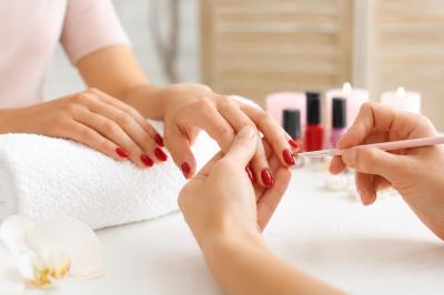 Spa manicure Spa manicure