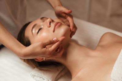 Personalized Facial Personalized Facial