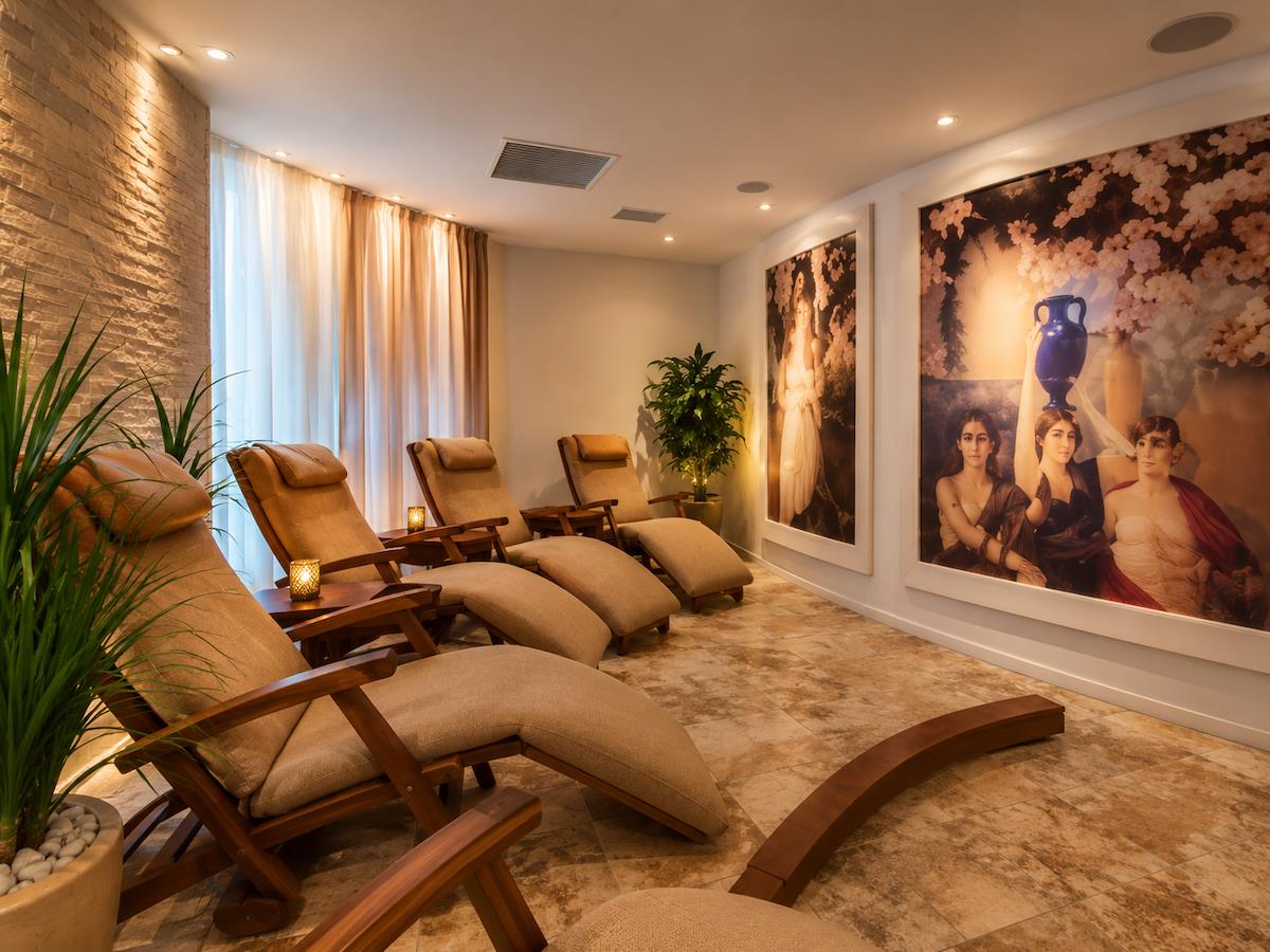 Quiet relaxation room at Infinima Spa - Infinima Spa Ch Ste-Foy