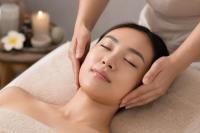 Relaxing Facial Massage - Dinguerie Café et Esthétique