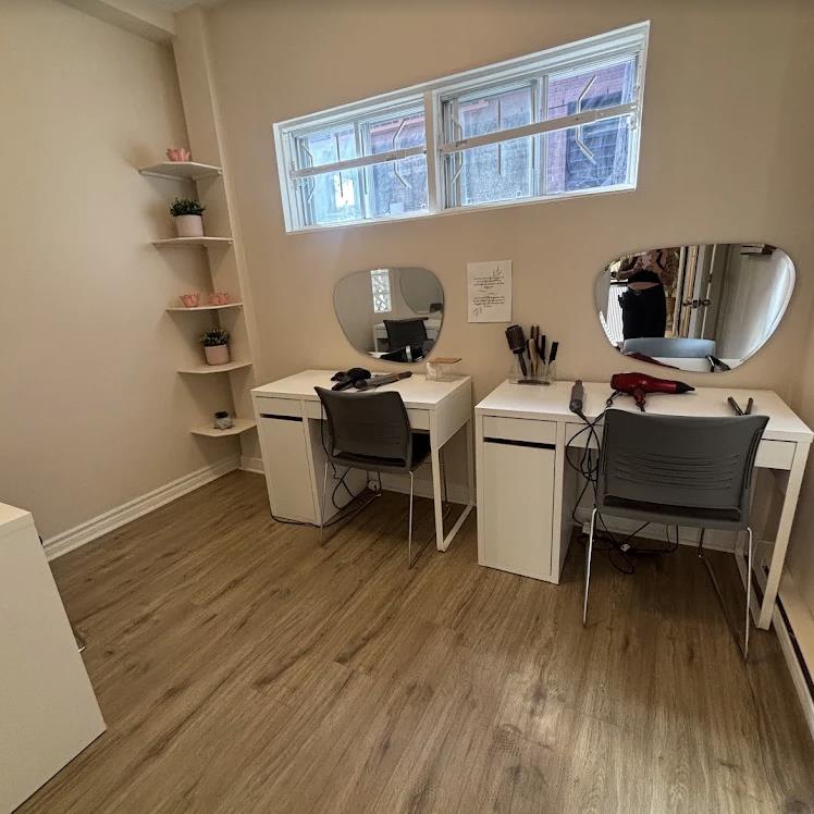 Hair styling room at Skine’s Head Spa - Skines Head Spa