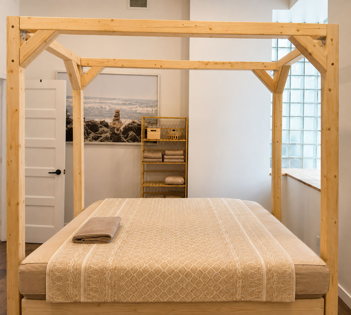 Sabai Thai Massage Treatment Room - Sabai Thai Massage