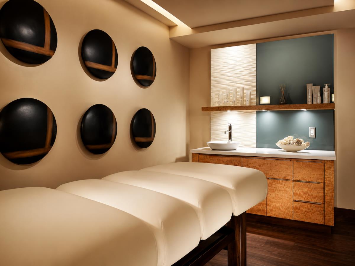 ALTISPA massage treatment room - ALTISPA