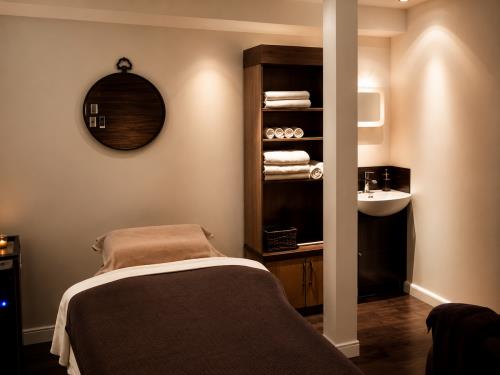 Treatment room at Benelo Spa - Benelo Spa