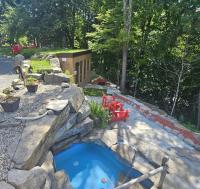 Outdoor Nordic Spa Experience at Beaux Rêves - Beaux Rêves Inn & Nordic Spa