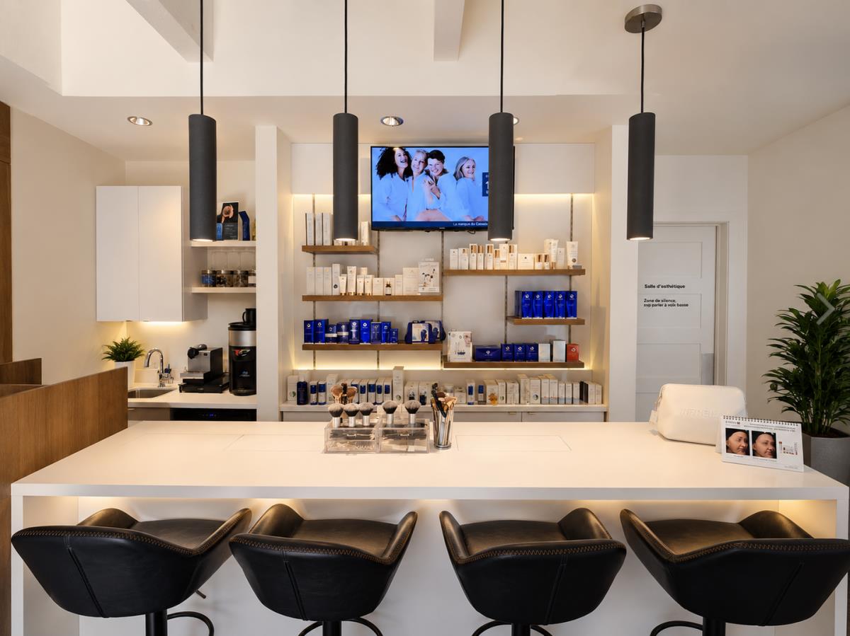 Beauty counter at Infinima Spa - Infinima Spa Ch Ste-Foy
