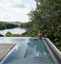 BALNEA infinity pool overlooking Lake Gale - Balnea Spa