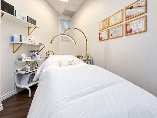 Treatment Room – Cellara Medical Aesthetics -  Cellara Medical Aesthetics