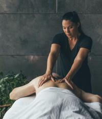 Massage treatment at BALNEA - Balnea Spa