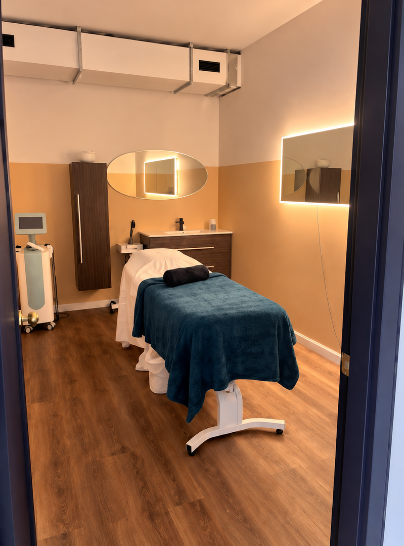 Treatment Room - Dinguerie Café et Esthétique