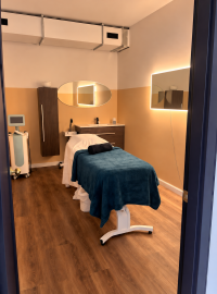 Treatment Room - Dinguerie Café et Esthétique
