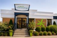 Infinima Spa exterior in Quebec City - Infinima Spa Ch Ste-Foy