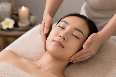 Hair Care, Mini Facial + Thermal experience Hair Care, Mini Facial + Thermal experience
