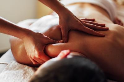 Massage with Spa Facilities Access Massage with Spa Facilities Access